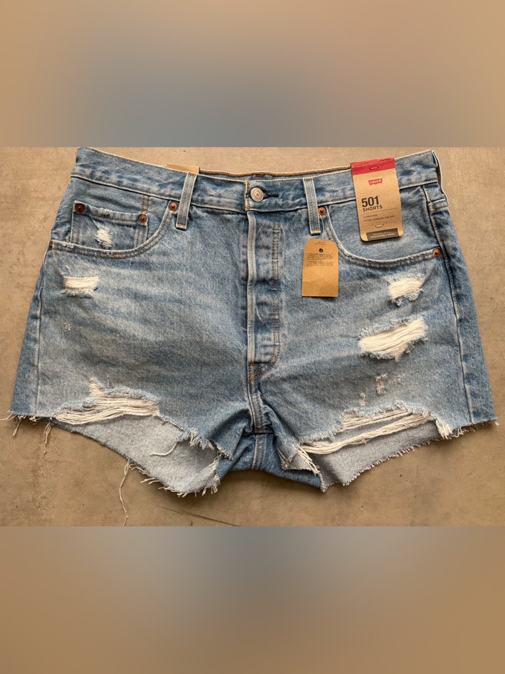 NWT  Levi’s 501 Denim Shorts